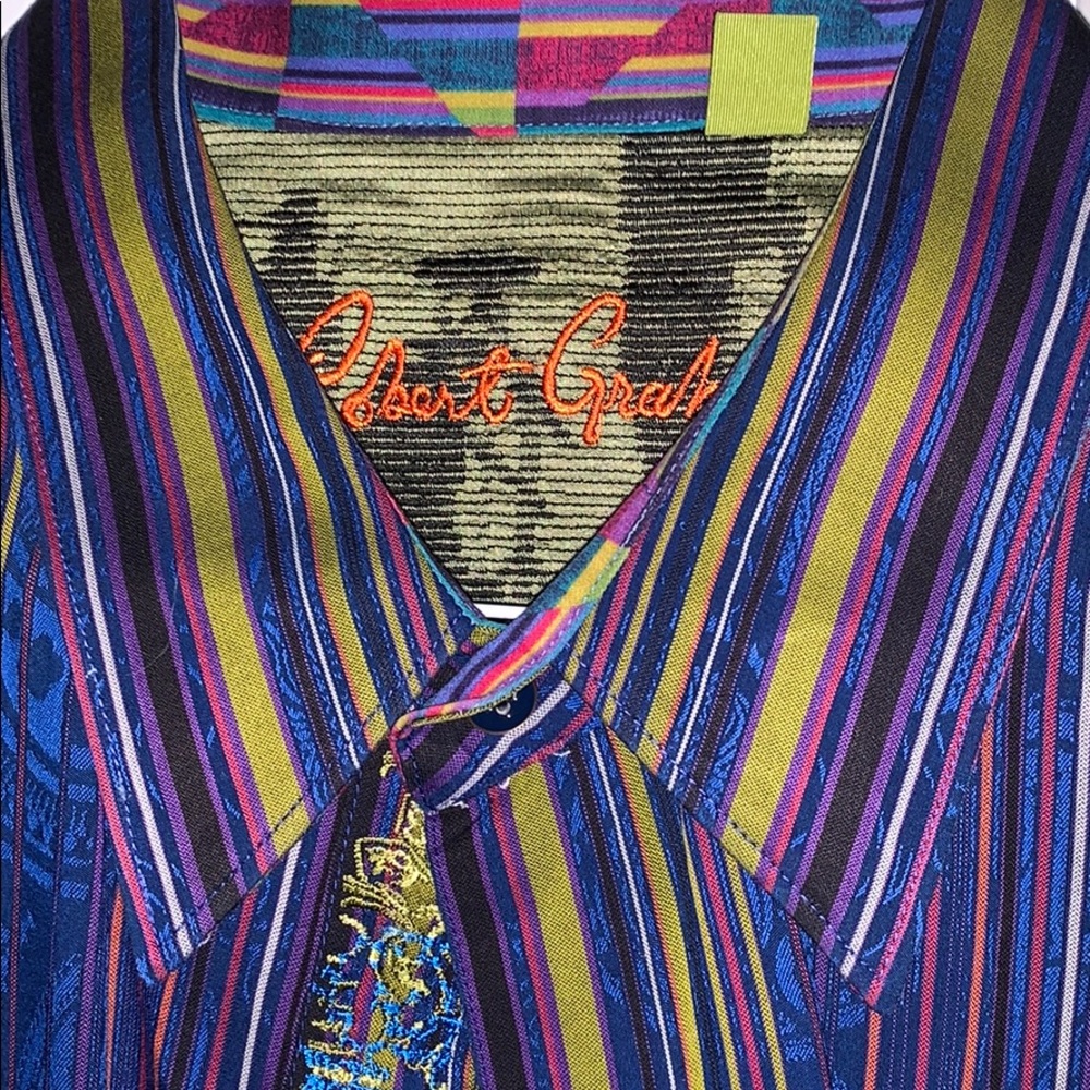 Shirt - Picture 2 of 3
